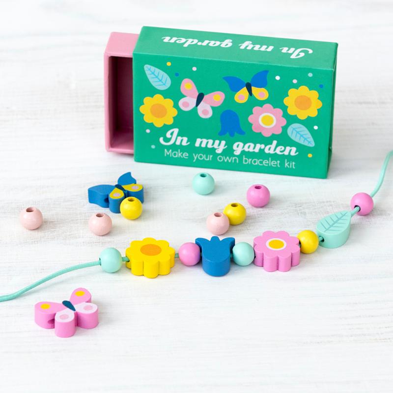 Lav Dit Eget Armbånd Sæt, In My Garden