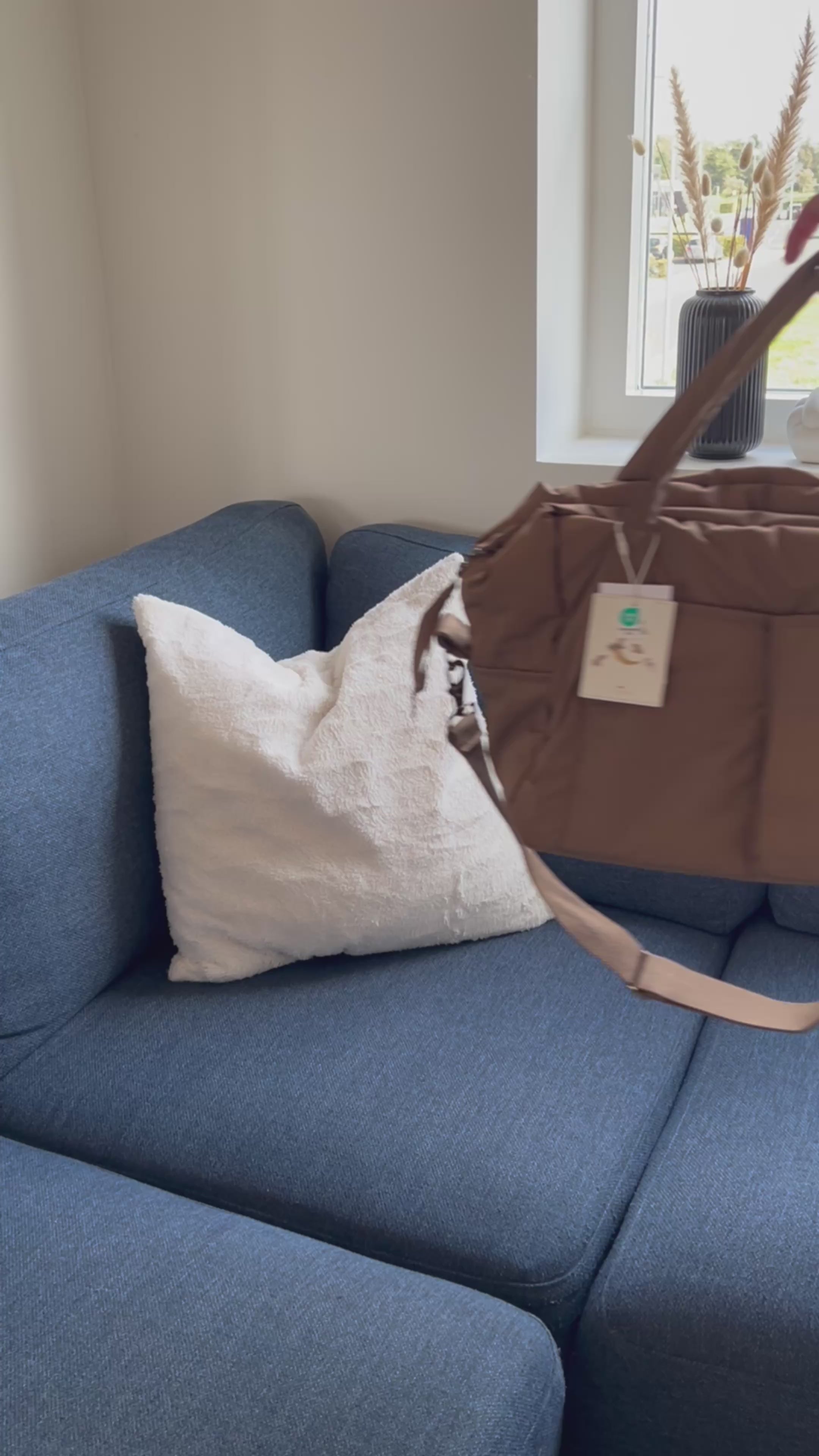 Video laden: Konges Sløjd All-You-Need Bag in schwarz